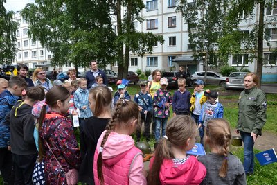 Вологодское объединение поисковиков уже не первый год сотрудничает с Общегородским проектом "Город детства". Это лето-не исключение. Вологодское объединение поисковиков уже не первый год сотрудничает с Общегородским проектом "Город детства". Это лето-не исключение.